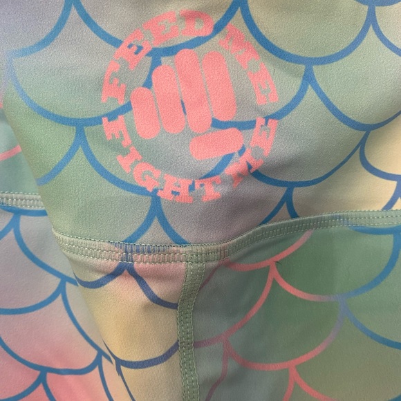 Feed Me Fight Me mermaid capri leggings S - Picture 3 of 4